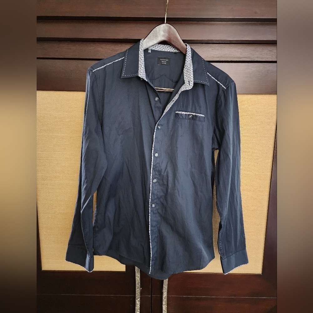 7 Diamonds Navy Textured Button Down Shirt Mens Medium Contrast Trim Designer